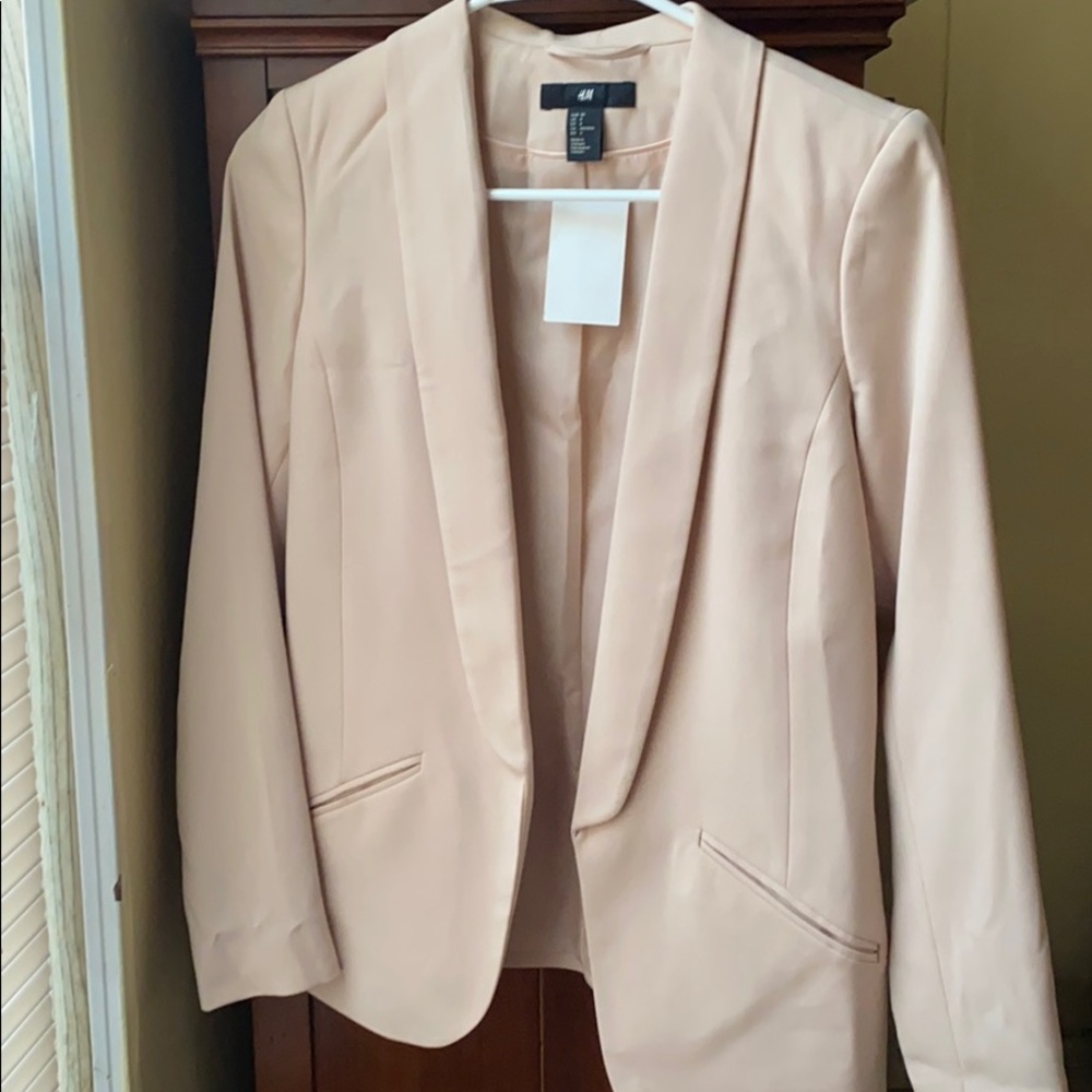 H & M nude pink Blazer